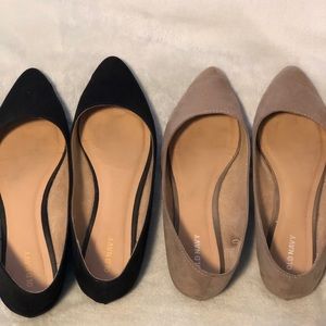 Black/ tan flats